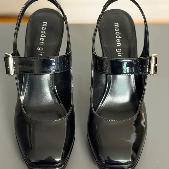 Madden Girl Glossy Black Slingback Heels - Picture 4 of 5
